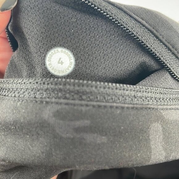 Lululemon Pace Rival Crop *22"Incognito Camo Multi Grey / Black sz 4 - Picture 5 of 10